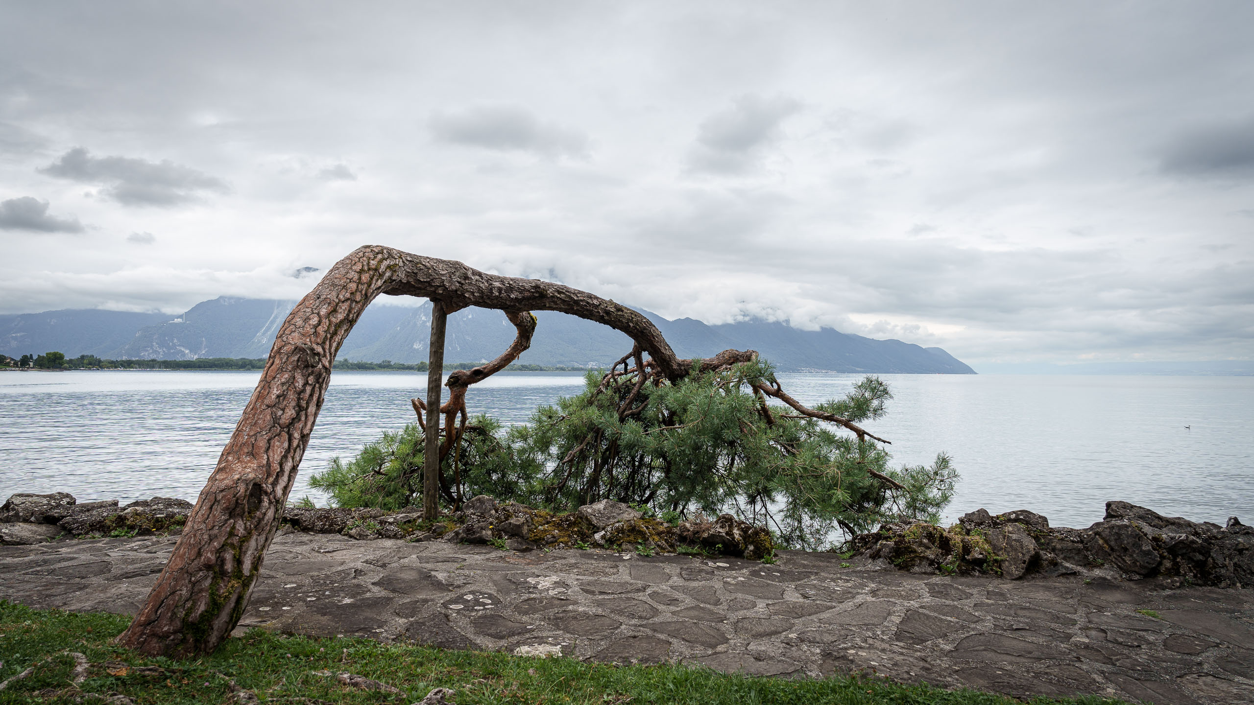 Abstützung dringend erforderlich.